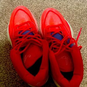 Selling these Kyrie’s infinity “siren red”